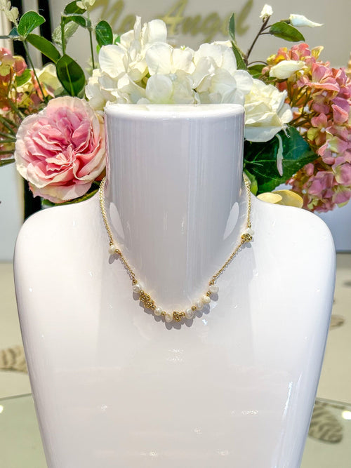 Pearl & Gold Necklace