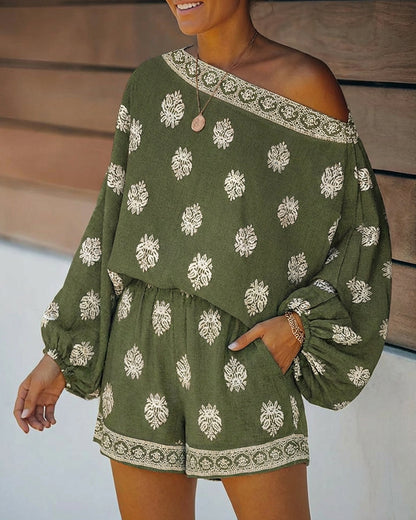 2 Pieces Outfit Boho Skew Neck Lantern Sleeve Top and Elastic Waist Shorts Set Casual Vintage Baroque Placement Print Vacation Set