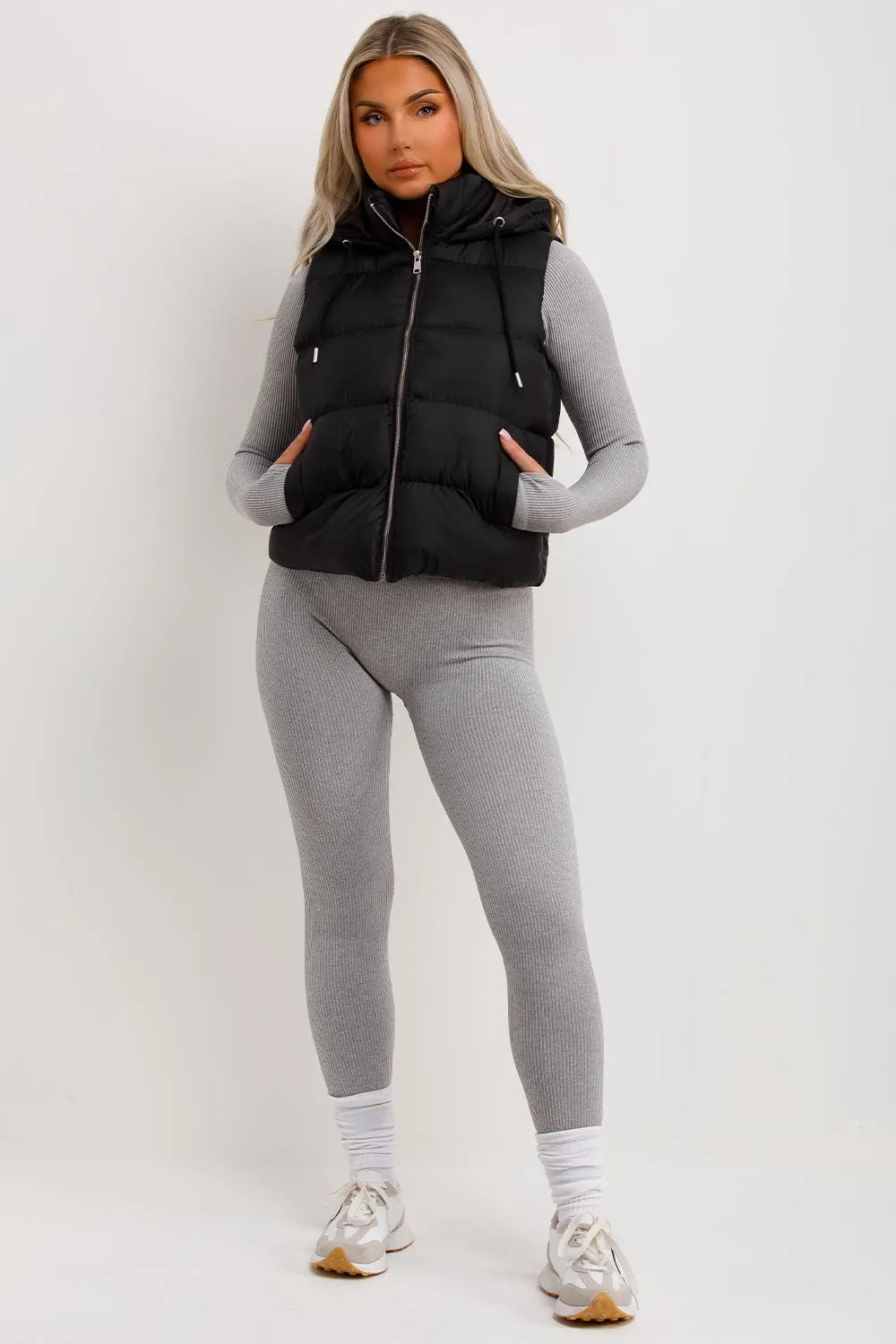 Black Hooded Gilet Sleeveless Jacket