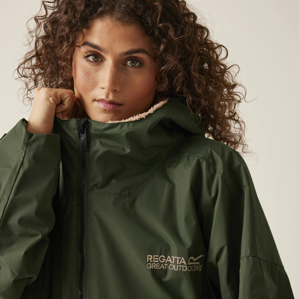 Regatta 2025 New Outdoor Active Adults Waterproof Changing Robe