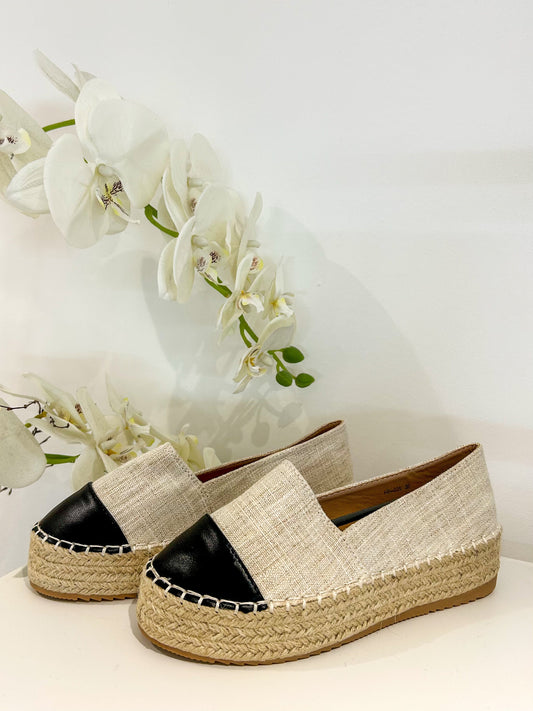 Canvas Faux Leather Contrast Toe Espadrille