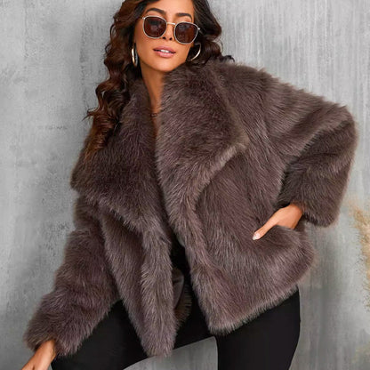 Winter pre-sale for women's fur coat, plush lining, soft collar