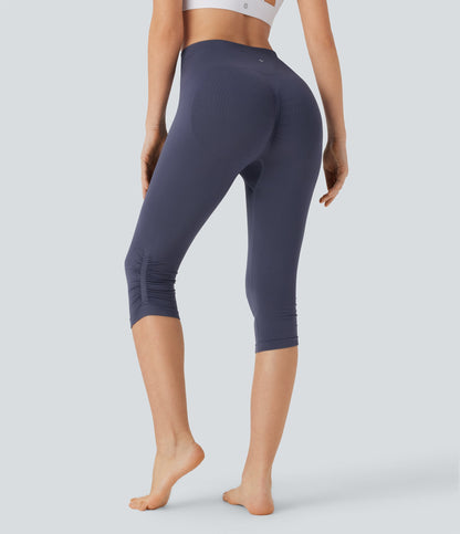 Seamless Flow High Waisted Scrunch Yoga Pedal Pusher Leggings