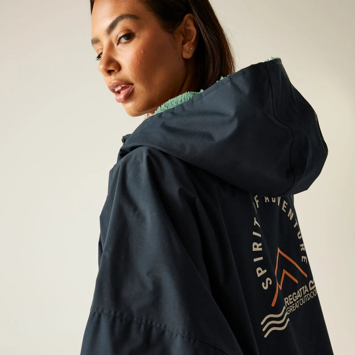 Regatta 2025 New Outdoor Active Adults Waterproof Changing Robe