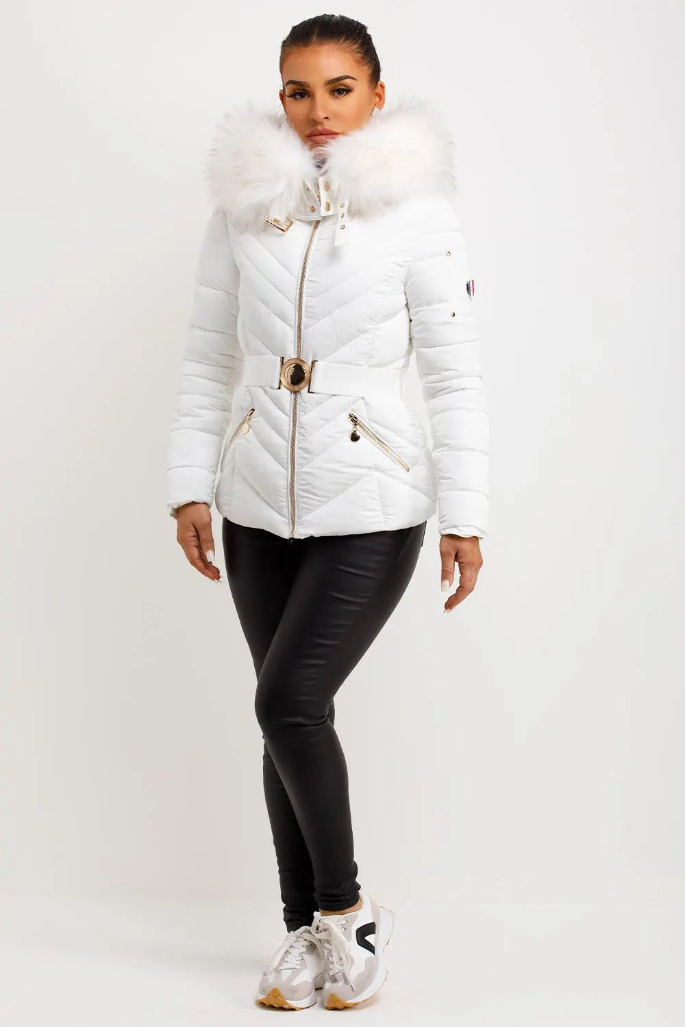 Puffer Jacket With Fur Hood And Belt White