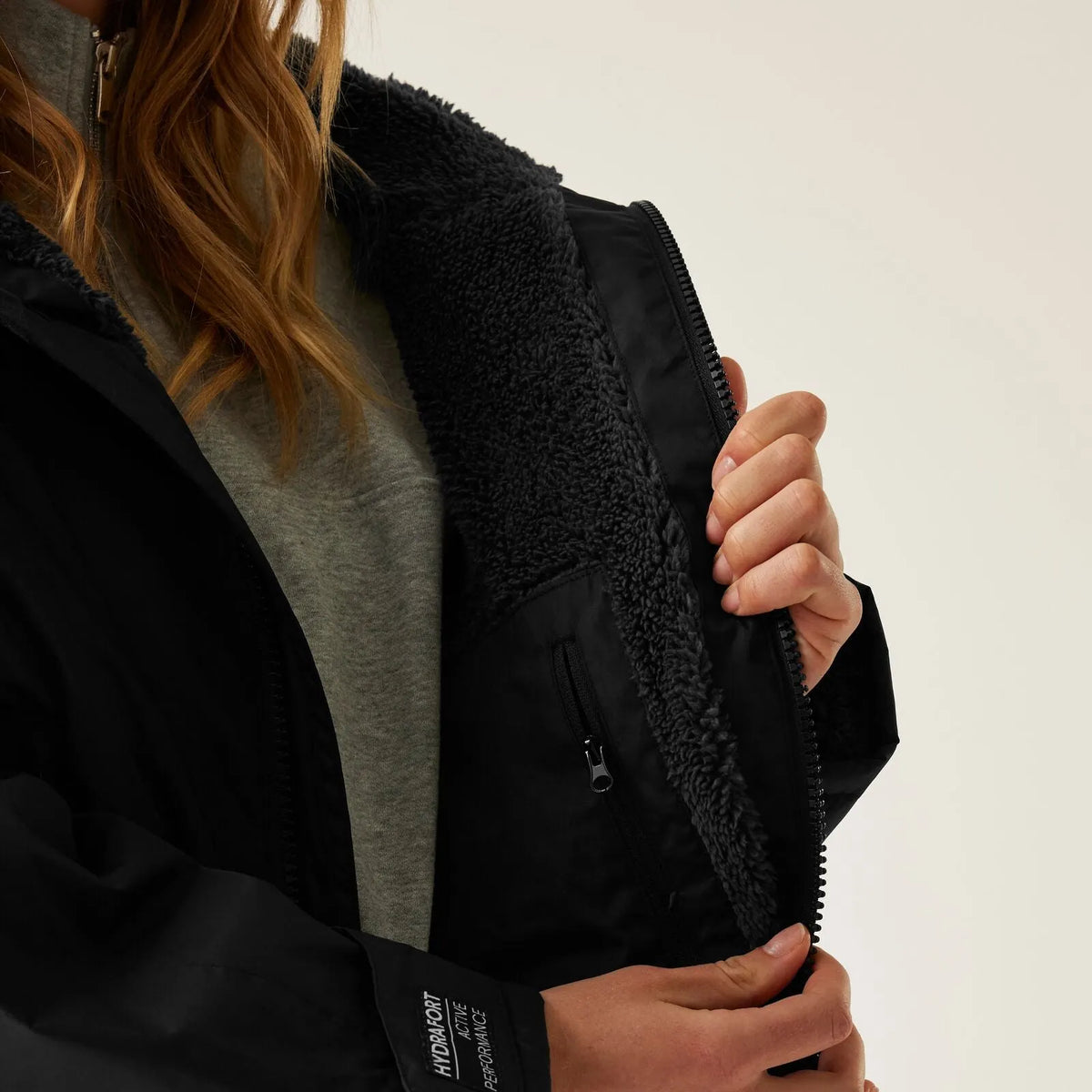 Regatta 2025 New Outdoor Active Adults Waterproof Changing Robe