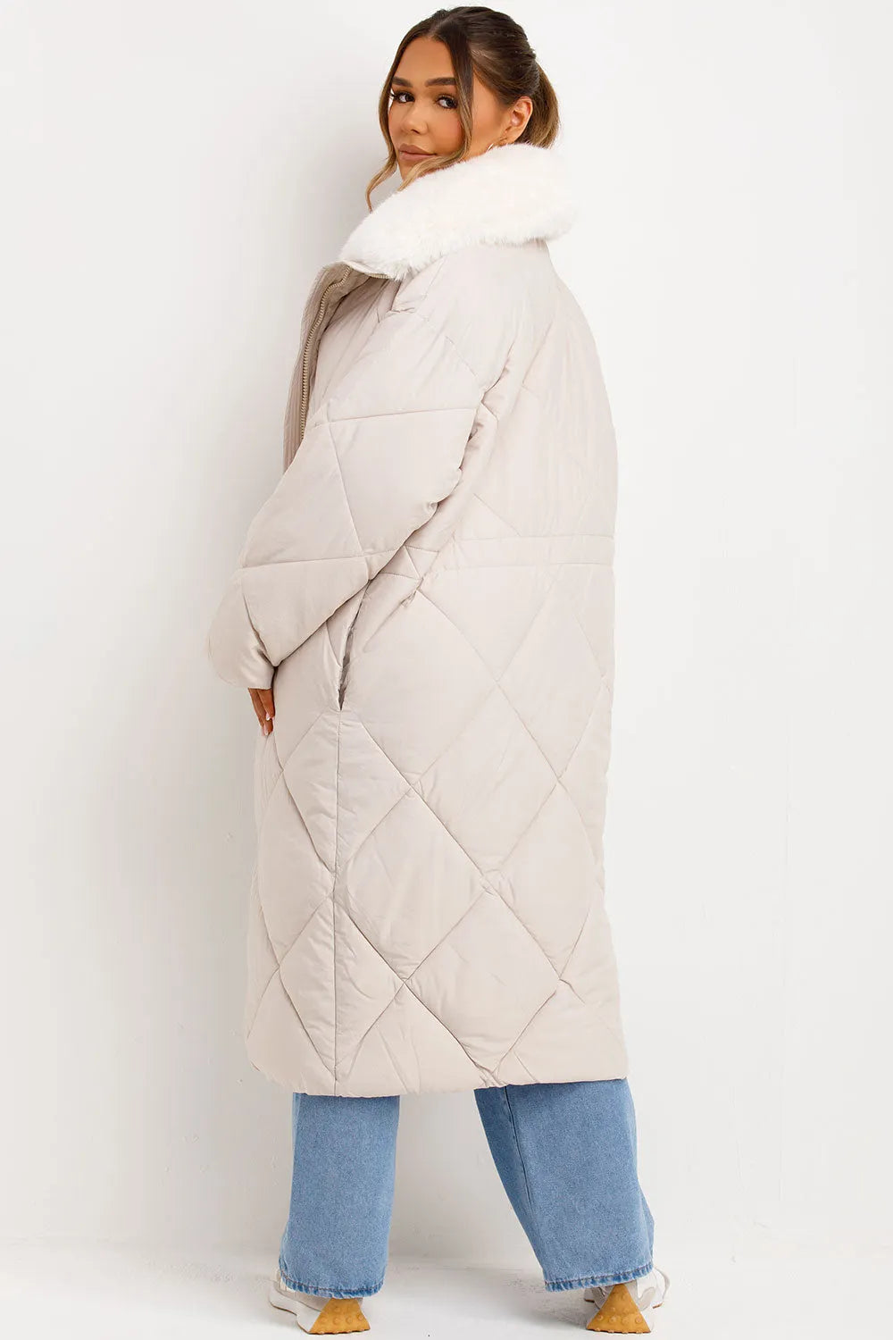 Long Puffer Quilted Coat With Fur Collar Beige