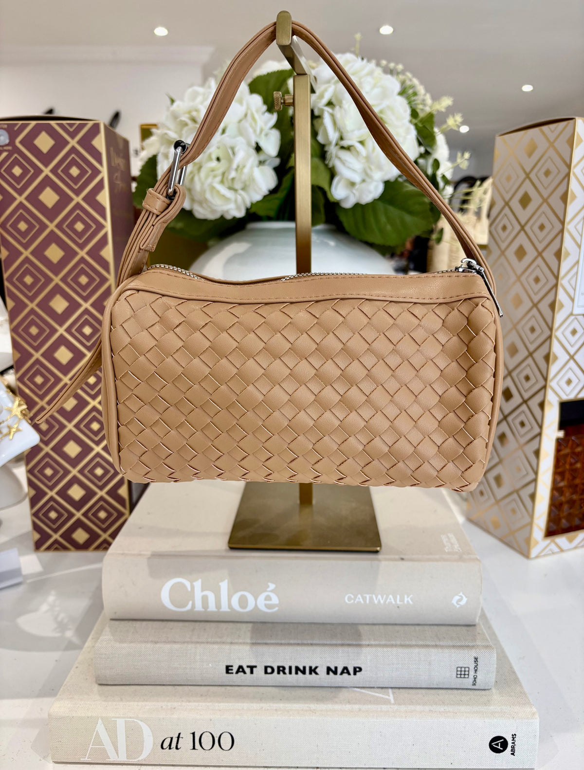 Round Woven Clutch Bag (6 Colours)