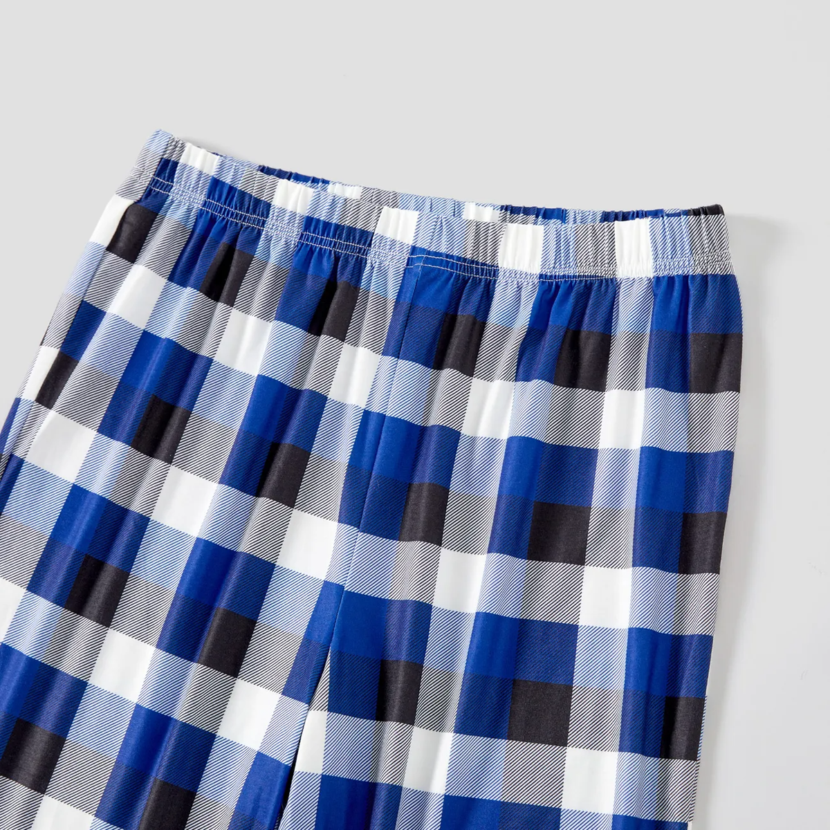 "2025 Family Christmas" Text Printed  Blue and White Plaid Family Matching Pajamas