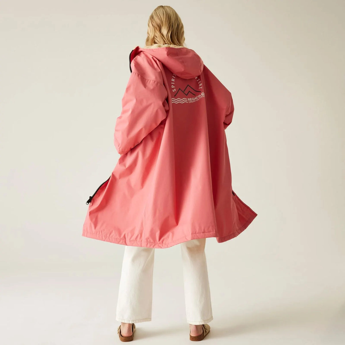 Regatta 2025 New Outdoor Active Adults Waterproof Changing Robe