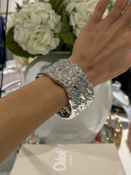 Large Textured Wavy Bangle (2 Colours)