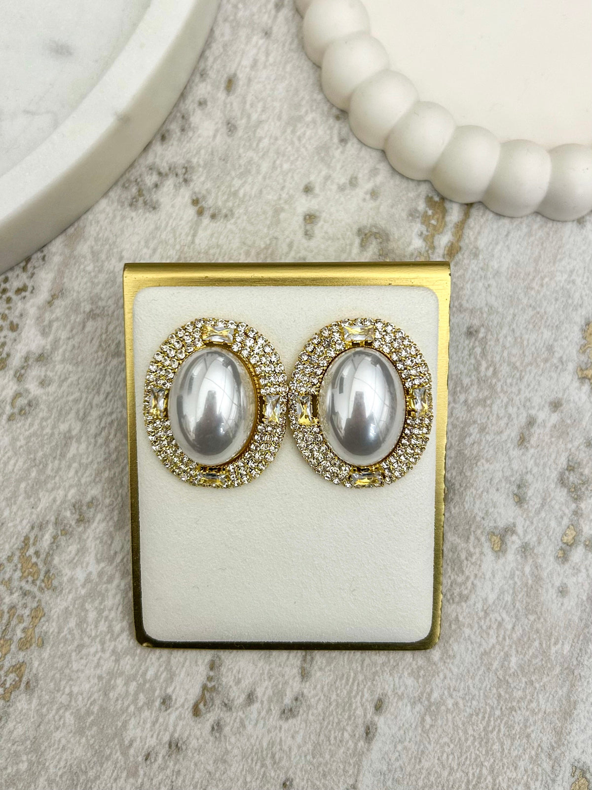 Oval Pearl Diamante Trim Stud Earrings (2 Colours)