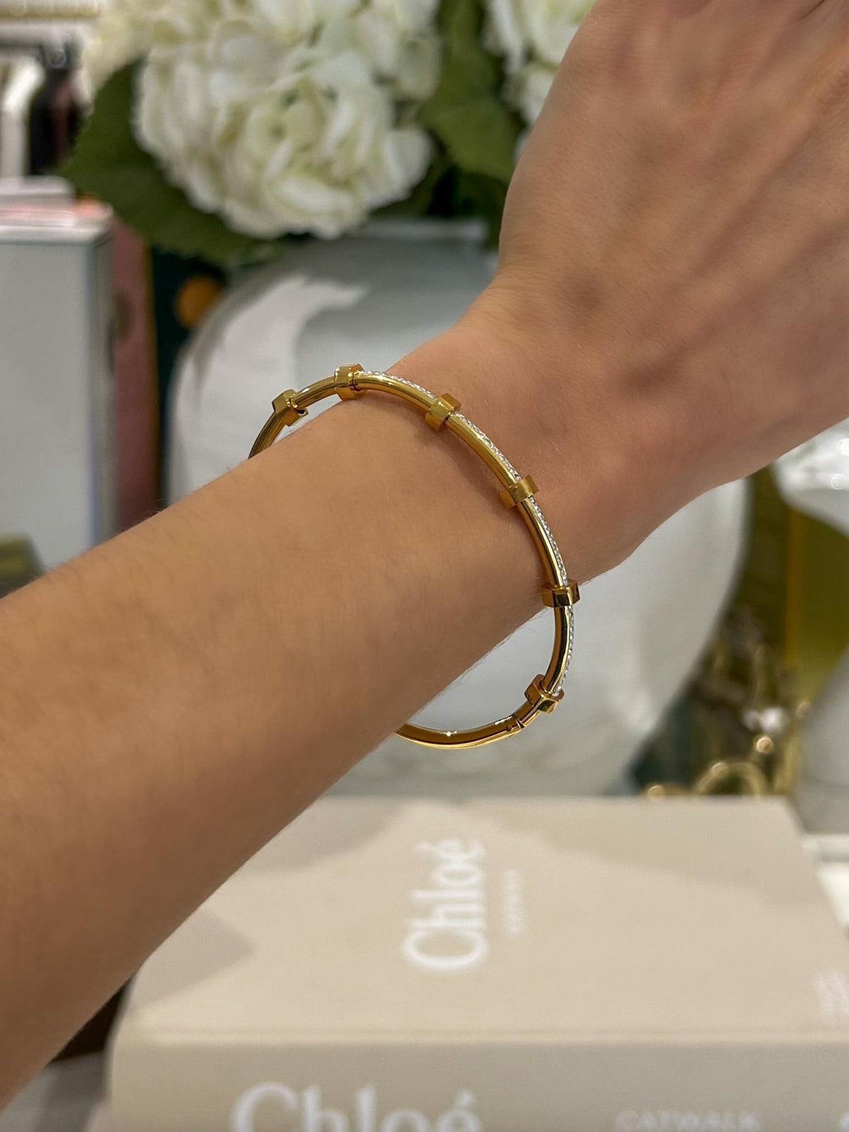 Screw Diamante Bangle (2 Colours)