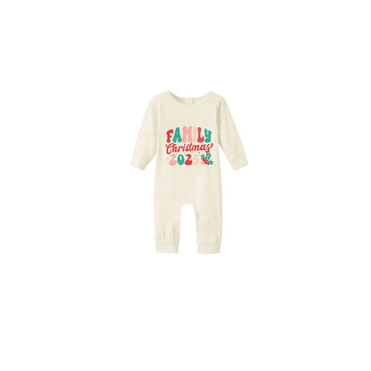Beige Christmas Pattern Print Christmas Pajamas Set With Colorful "Family Christmas 2025" Text Print