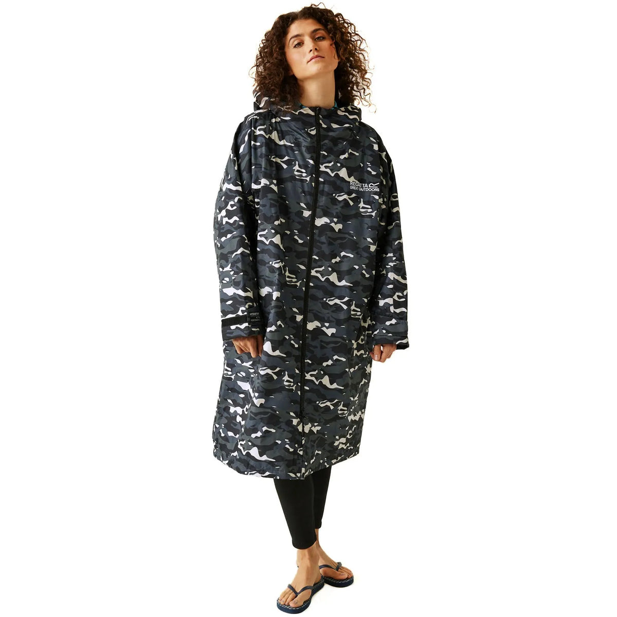 Regatta 2025 New Outdoor Active Adults Waterproof Changing Robe