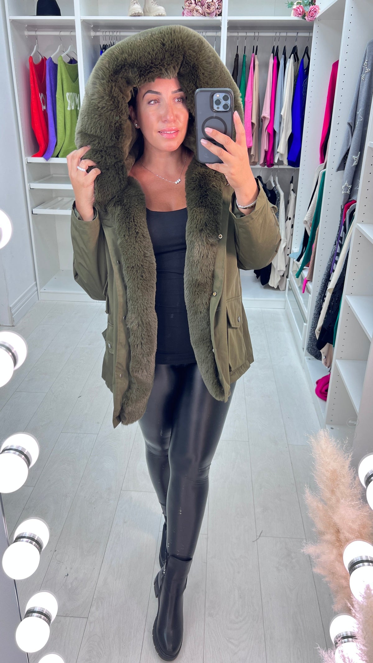 Chelen Military Faux Fur Hooded Short Coat