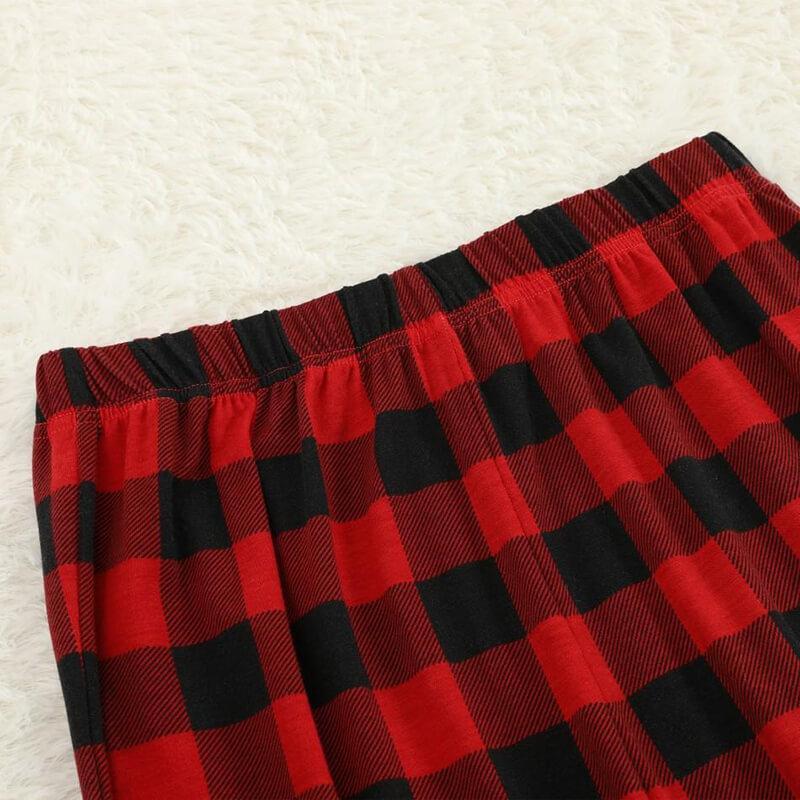 "Family Christmas 2025" Letter Printed Black & Red Plaid Family Matching Black Pajamas