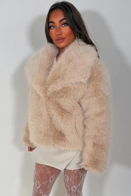 Faux Fur Jacket Collared Beige