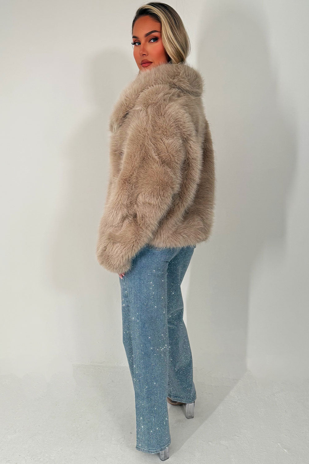 Faux Fur Jacket Collared Beige