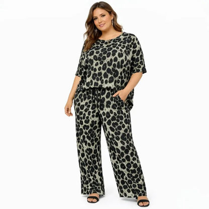 LADIES COMFORT LOUNGE CO-ORD SETS UPGRADED FRESH COOL FABRIB JUST MADE FOR MOST COMFORT SENSATION DURING SUMMER TIMES SUPER STRETCHY 3D PATTERNS VERSATILE FOR MOST VIBES ONE SIZE FITS
