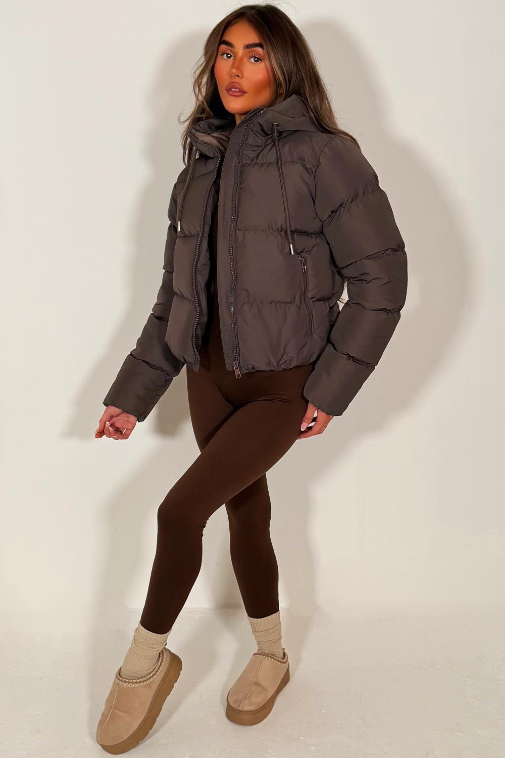 Hooded Puffer Jacket Brown